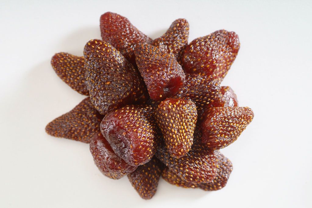 are ze dried strawberries good for you